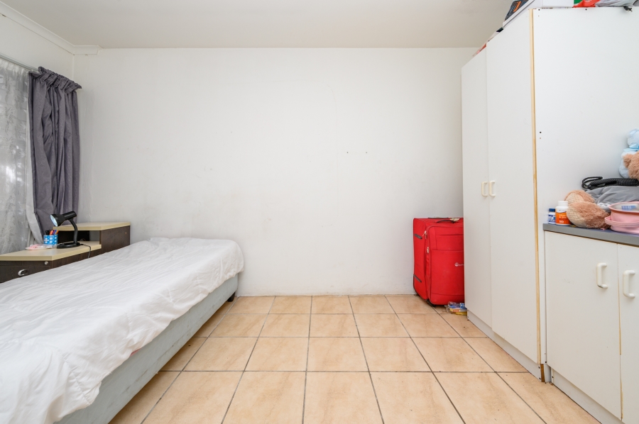 15 Bedroom Property for Sale in Summerstrand Eastern Cape